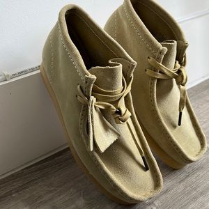Brand New Clark’s Originals Wallabee Size 9W/7.5M